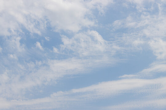 雨上がりの空」の写真素材 | 6,404件の無料イラスト画像 | Adobe Stock