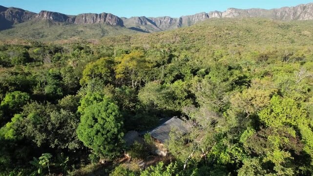 Guardi&atilde;o waterfall, panoramic V&atilde;o do Moleque community, blue water, sunny day, incredible landscape, in the in Chapada dos Veadeiros