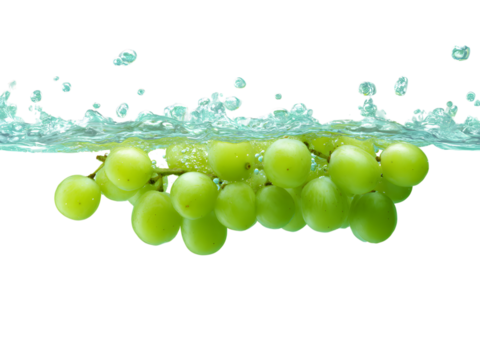 Fresh green grape cluster in water splash isolated on transparent background, symbolizing freshness and vitality.