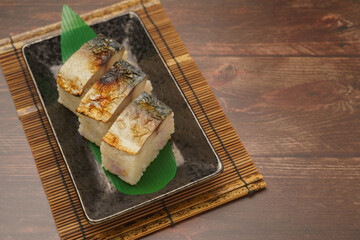 日本の食べ物｜焼き鯖寿司