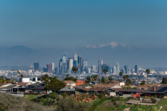 Skyline. Downtown Los Angeles and the Mount San Antonio(San Gabriel Mountains) from Kenneth Hahn State Recreation Area, Baldwin Hills Mountains of Los Angeles, California. Los Angeles smog
