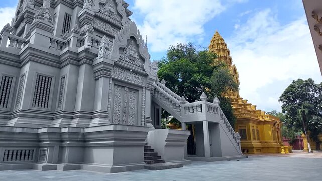 プノンペンの仏教寺院であるワットウナロム