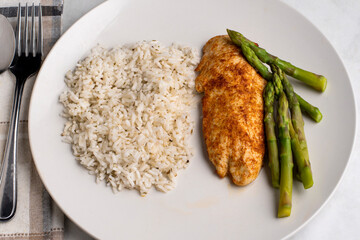  seasoned chicken breast with seasoned  white rice