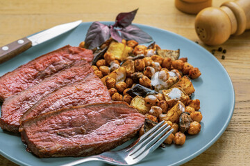 Protein-Rich Steak Plate with Roasted Vegetable