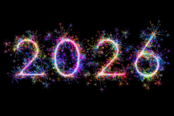 Fototapeta na wymiar Kolorowe fajerwerki i zimne ognie układające się w noworoczny napis 2026