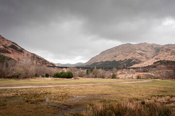 Obraz premium Landscape view of the Glenfiddich Viaduct