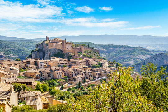 Alqu&eacute;zar, Somontano de Barbastro, Huesca, autonomous community of Arag&oacute;n, Spain. Collegiate Church of Santa Mar&iacute;a la Mayor. Consecrated in November 1099