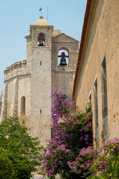 Tomar, Portugal. Europe Tomar castle, home to the Convento de Christo and the last of the Knights Templar.