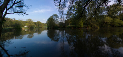 Flusslauf der Blies im Bereich der Bliesmündung bei Saargemünd, Frankreich, Lothringen