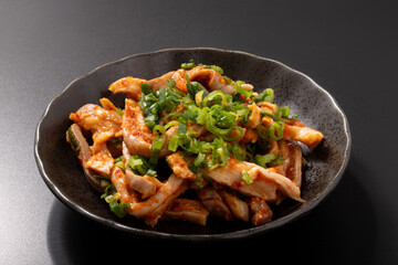 豚ガツ　チャンジャ風