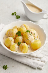 Potatoes with Parsley Sauce