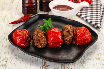 Turkish cuisine - Domatesli Kebab with tomato