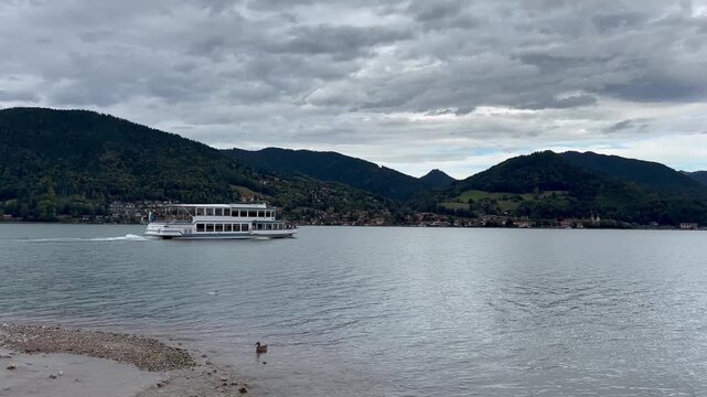 Schifffahrt am Tegernsee, Video aufgenommen in Bad Wiessee