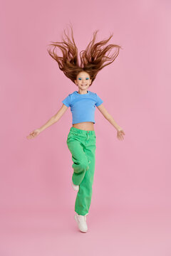 Fototapeta Jumping Teen Energy