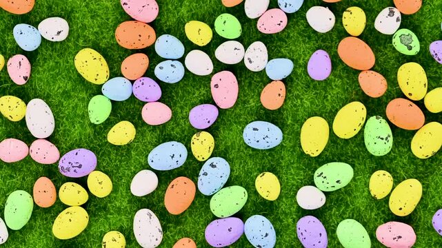 Video of Easter decorations with Easter eggs