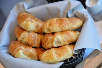 essen, frühstück, brot, backwaren, süss, croissant, baked, dessert, backstube, teller, brötchen, mahl