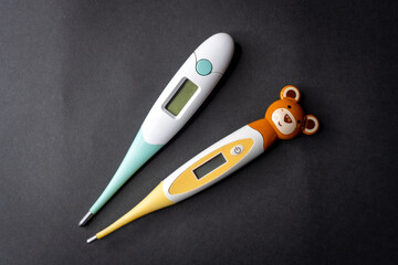 Digital electronic medical thermometer for kids