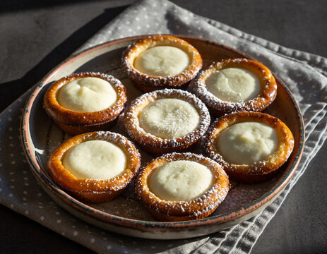 Queijadas de Sintra &ndash; Traditional Portuguese Small Cheese Cakes