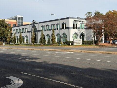 The Charles Schwab Investment and Brokerage Firm in the SouthPark are of Charlotte, NC