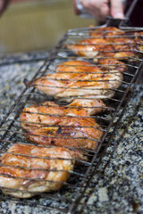 Charcoal-Grilled Chicken with Artisan Seasonings – Juicy, Golden, and Full of Flavor, Prepared Over Open Fire for an Authentic Experience