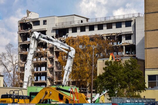 Demolition of the former Atlanta Medical Center, previously owned by Wellstar Health System, located in Atlanta's Old Fourth Ward. Photographed November 9, 2025