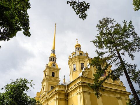 Cathedral spire and cupola Peter and Paul Fortress