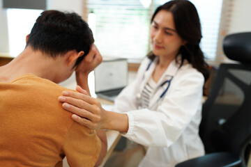 Obraz premium Woman, doctor and consultation with patient for medication, prescription or diagnosis at hospital. Female person talking or consulting to client for dosage, procedure or results at office or clinic