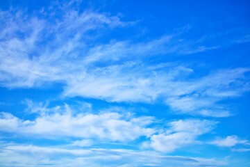 Naklejka premium Sky Replacement Fine Day New Zealand Good Thin Clouds