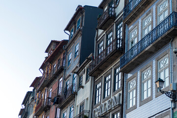 Oporto detalles urbanos Navidad 2025, Porto urban details Christmas 2025, Porto Stadtdetails Weihnachten 2025, クリスマス2025のポルト市街の詳細, D&eacute;tails urbains de Porto No&euml;l 2025, Detalhes urbanos do Porto Natal 2