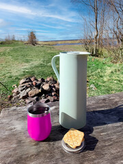 A light breakfast in the countryside.