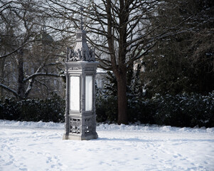 Marienbad Info S&auml;ule  Historisch im Winter