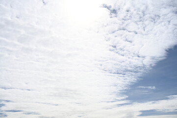 Ciel nuageux très couvert