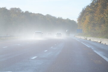 Route mouillée pluie