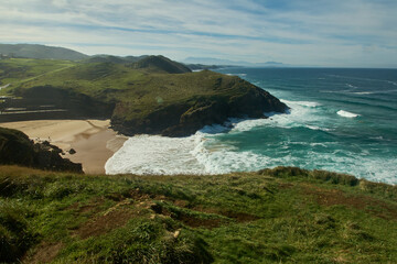 Scenic Coastal Cliffs and Turquoise Ocean Waves