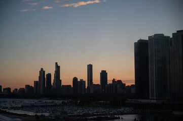 downtown chicago sunset view from the navy pier