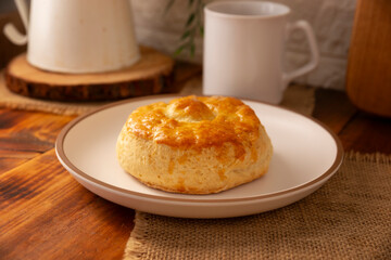 Bisquet. Also known as Bisquets Chinos, it is one of the traditional breads in Mexico, commonly consumed hot, cut in half and spread with butter and fruit jam.