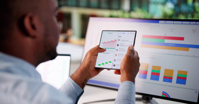 American Market Advisor Analyzes Financial Data