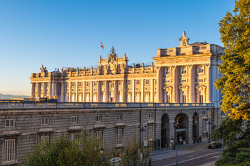 Obraz premium Facade of Royal Palace of Madrid, the official residence of the Spanish royal family at Madrid, Spain