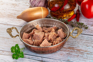 Canned tuna fish in olive oil