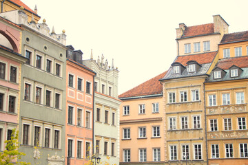 Colorful Historical Houses in the Old Town of Warsaw, Poland © marcuspon