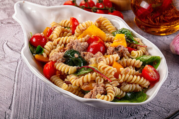Italian pasta salad with tuna
