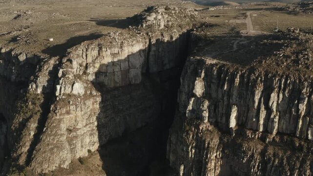 Fenda Da Tundavala, Lubango, Angola