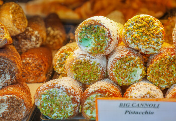 Italian pastries cannoli