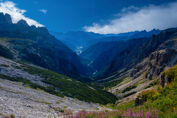 Nature landscape around the Tre Cime di Lavaredo (Three Peaks), Tre Cime Natural Park, Southern Dolomites, Italy. Rifugio Auronzo &ndash; Rifugio Lavaredo &ndash; Rifugio Locatelli &ndash; return via Pian di Cengia.