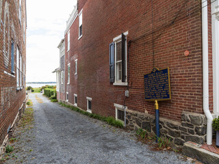 Packet Alley historic marker and brick alleyway New Castle Delaware