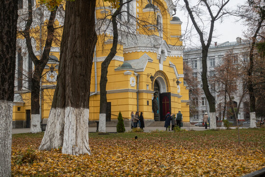St. Vladimir's Cathedral in Kyiv in autumn.