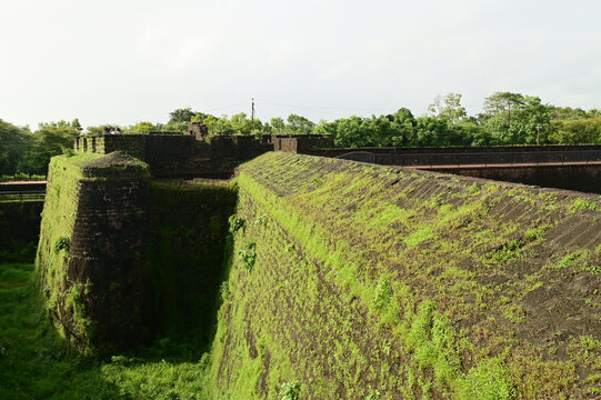 Aguada Fort is a built in 1612 along with a lighthouse, located on Sinquerim Beach in Goa, India, overlooking the Arabian Sea. The fort is a major tourist attraction.