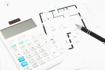 間取り図と電卓