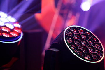 RGBW LED moving head lighting fixtures at stage
