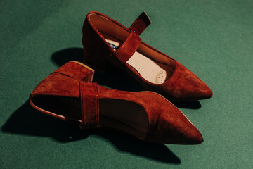 Brown vintage 1940s women's shoes top view